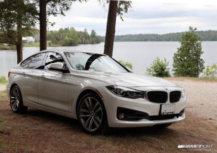 330GT Picnicing at Silver Lake.jpg